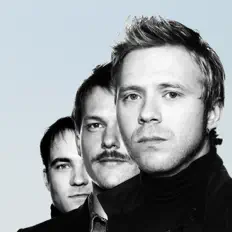 Ascolta Sterling, guarda video musicali, leggi la biografia, vedi le date del tour & altro!