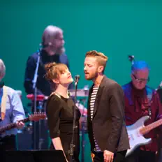 Poslechněte si interpreta Big Star’s Third Live, sledujte hudební videa, přečtěte si životopis, podívejte se na data turné a další informace.