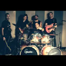 Posłuchaj wykonawcy Null 'O' Zero, obejrzyj teledyski, przeczytaj biografię, zobacz daty tras koncertowych i nie tylko!