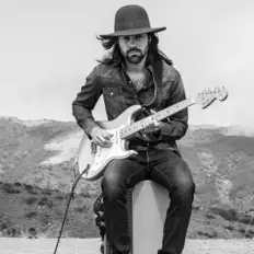 Listen to Travis Marsh, watch music videos, read bio, see tour dates & more!
