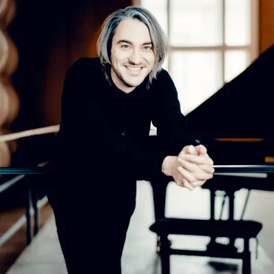 Listen to Alexander Gadjiev, watch music videos, read bio, see tour dates & more!