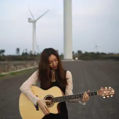 소현: песни, клипы, биография, даты выступлений и многое другое.