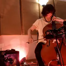 Katinka Kleijnを聴いたり、ミュージックビデオを鑑賞したり、経歴やツアー日程などを確認したりしましょう!