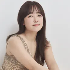 Kyeong-Jin Kimを聴いたり、ミュージックビデオを鑑賞したり、経歴やツアー日程などを確認したりしましょう！