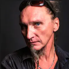 Ακούστε περιεχόμενο από Олег Леман, παρακολουθήστε μουσικά βίντεο, διαβάστε το βιογραφικό, δείτε ημερομηνίες περιοδείας, και πολλά ακόμη!