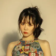 Listen to 糯米Nomi, watch music videos, read bio, see tour dates & more!