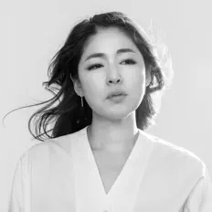 收听 Sunji Lee、观看音乐视频、阅读小传、查看巡演日期等 ！