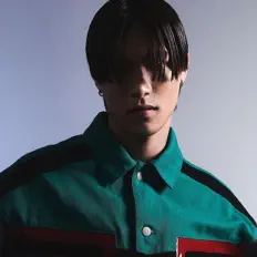 Dengarkan Sean Lee, tonton video musik, baca bio, lihat tanggal tur & lainnya!