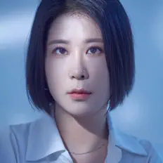 Escucha a Rati, mira videos musicales, lee su biografía, consulta las fechas de las gira y más.