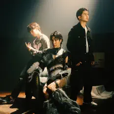 Hör dir TKP an, schau dir Musikvideos an, lies die Biografie, finde Tourdaten und mehr!