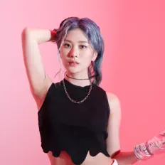 Listen to 서하, watch music videos, read bio, see tour dates & more!