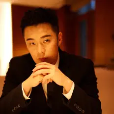 收听 陈赫、观看音乐视频、阅读小传、查看巡演日期等 ！