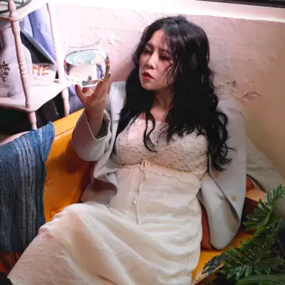 Listen to Gaea Lee, watch music videos, read bio, see tour dates & more!