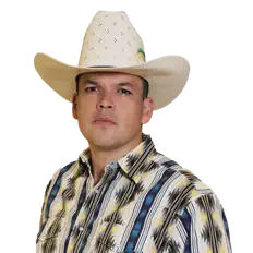Listen to Leandro Ríos, watch music videos, read bio, see tour dates & more!