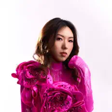 收听 Sukie Sing、观看音乐视频、阅读小传、查看巡演日期等 ！