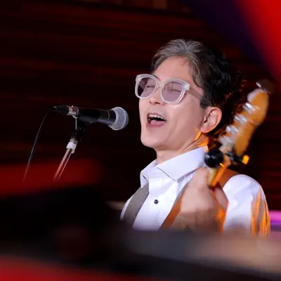 Listen to Kio장기호, watch music videos, read bio, see tour dates & more!