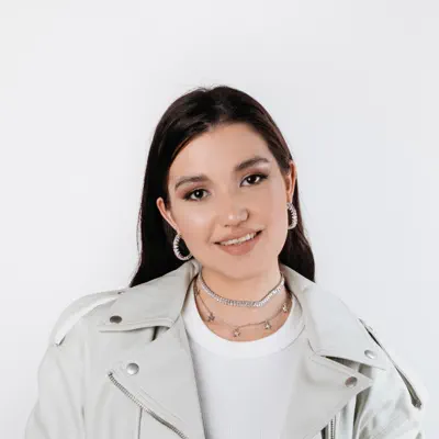 Listen to Фарида Ибрагимова, watch music videos, read bio, see tour dates & more!