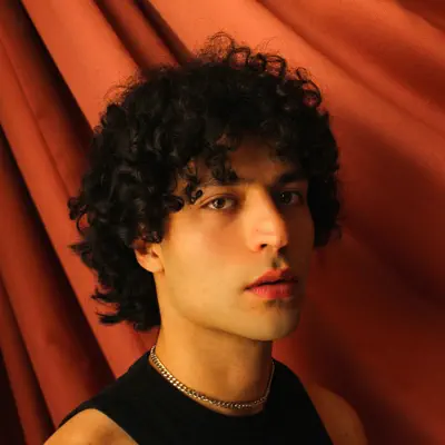 Listen to DARRN, watch music videos, read bio, see tour dates & more!