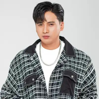 Listen to BENZ MUENG LOEI, watch music videos, read bio, see tour dates & more!