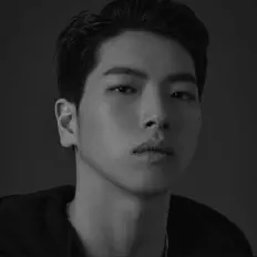 Osshun Gum을(를) 듣고, 뮤직 비디오를 보고, 약력을 읽고, 투어 일정 등을 확인하세요!