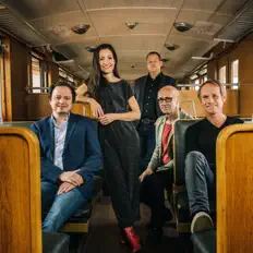 Keimzeit Akustik Quintett सुनें, म्यूज़िक वीडियो देखें, बायो पढ़ें, दौरे की तारीखें और बहुत कुछ देखें!