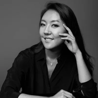 Listen to 이영주, watch music videos, read bio, see tour dates & more!