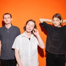 收听 The Homesick、观看音乐视频、阅读小传、查看巡演日期等 ！