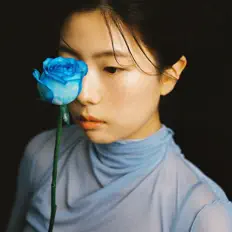 Dengarkan Choi Su-in, tonton video musik, baca bio, lihat tanggal tur & lainnya!