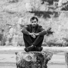 Ascolta Jay' Aim, guarda video musicali, leggi la biografia, vedi le date del tour & altro!