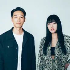 Ouça 다이얼라잇, assista a videoclipes, leia a biografia, veja as datas das turnês e mais!