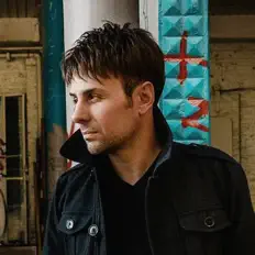 Escucha a Jerad Finck, mira videos musicales, lee su biografía, consulta las fechas de las gira y más.