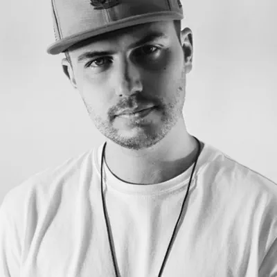 Listen to MËDNA, watch music videos, read bio, see tour dates & more!