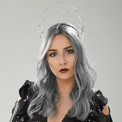 Listen to Özge Arslan, watch music videos, read bio, see tour dates & more!