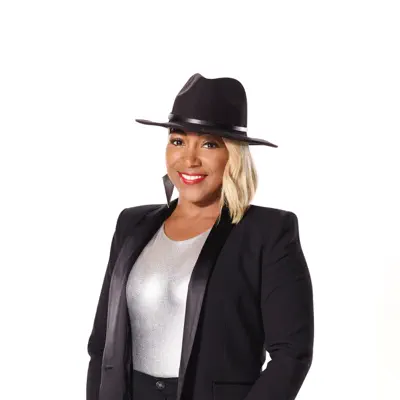 Listen to Myracle Holloway, watch music videos, read bio, see tour dates & more!