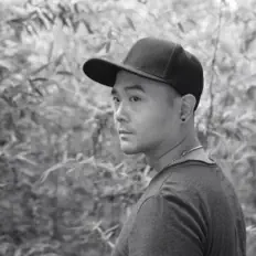 Listen to 曹秦, watch music videos, read bio, see tour dates & more!