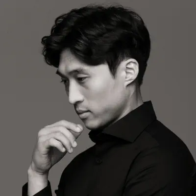 Listen to Jin Ji Soo, watch music videos, read bio, see tour dates & more!