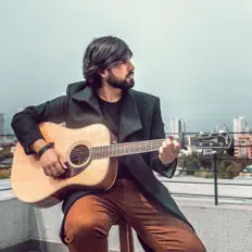 聆聽 Zarco、觀看音樂影片、閱讀小傳、查看巡演日期等！