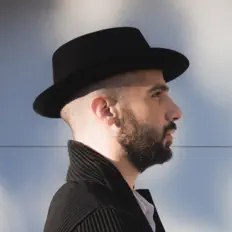 Listen to Jaafar, watch music videos, read bio, see tour dates & more!