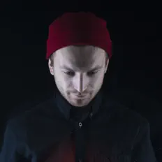 Escucha a Zahozhiy, mira videos musicales, lee su biografía, consulta las fechas de las gira y más.