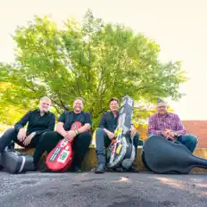 Dengarkan Band of Ruhks, tonton video musik, baca bio, lihat tanggal tur & lainnya!