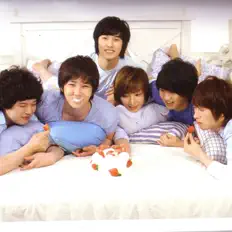 Listen to SUPER JUNIOR-Happy, watch music videos, read bio, see tour dates & more!
