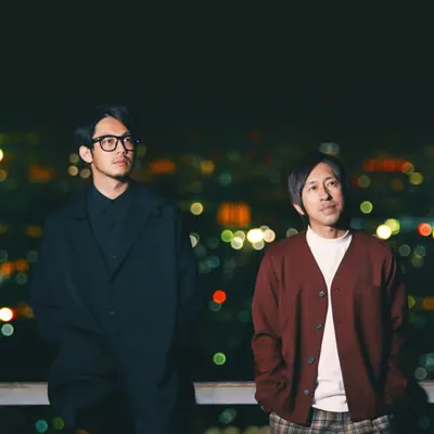 Listen to キングコング, watch music videos, read bio, see tour dates & more!