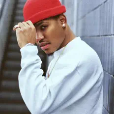 Listen to Malachiae Warren, watch music videos, read bio, see tour dates & more!