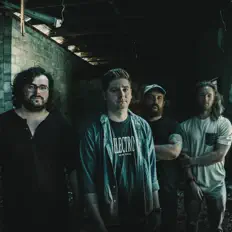 Poslechněte si interpreta Blueshift, sledujte hudební videa, přečtěte si životopis, podívejte se na data turné a další informace.