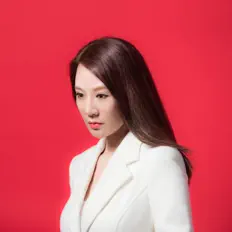 Listen to Akina Hong, watch music videos, read bio, see tour dates & more!