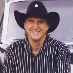 Listen to Sérgio Reis, watch music videos, read bio, see tour dates & more!