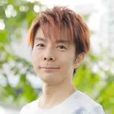 聆聽 扇谷研人、觀看音樂影片、閱讀小傳、查看巡演日期等！