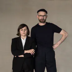 Escucha a Tracyanne & Danny, mira videos musicales, lee su biografía, consulta las fechas de las gira y más.