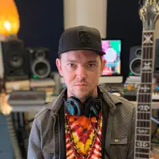 Listen to Chris Pandolfi, watch music videos, read bio, see tour dates & more!