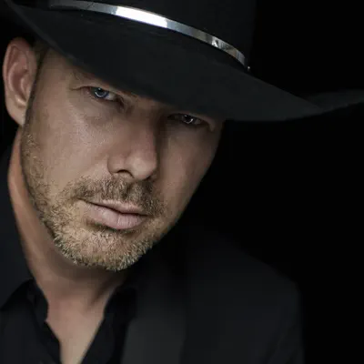 Listen to René Turgeon, watch music videos, read bio, see tour dates & more!